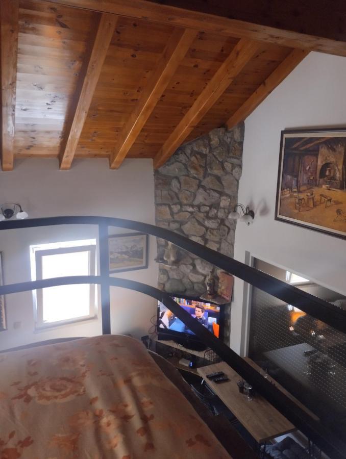 Woodstone Apartman Podgorica Exterior foto